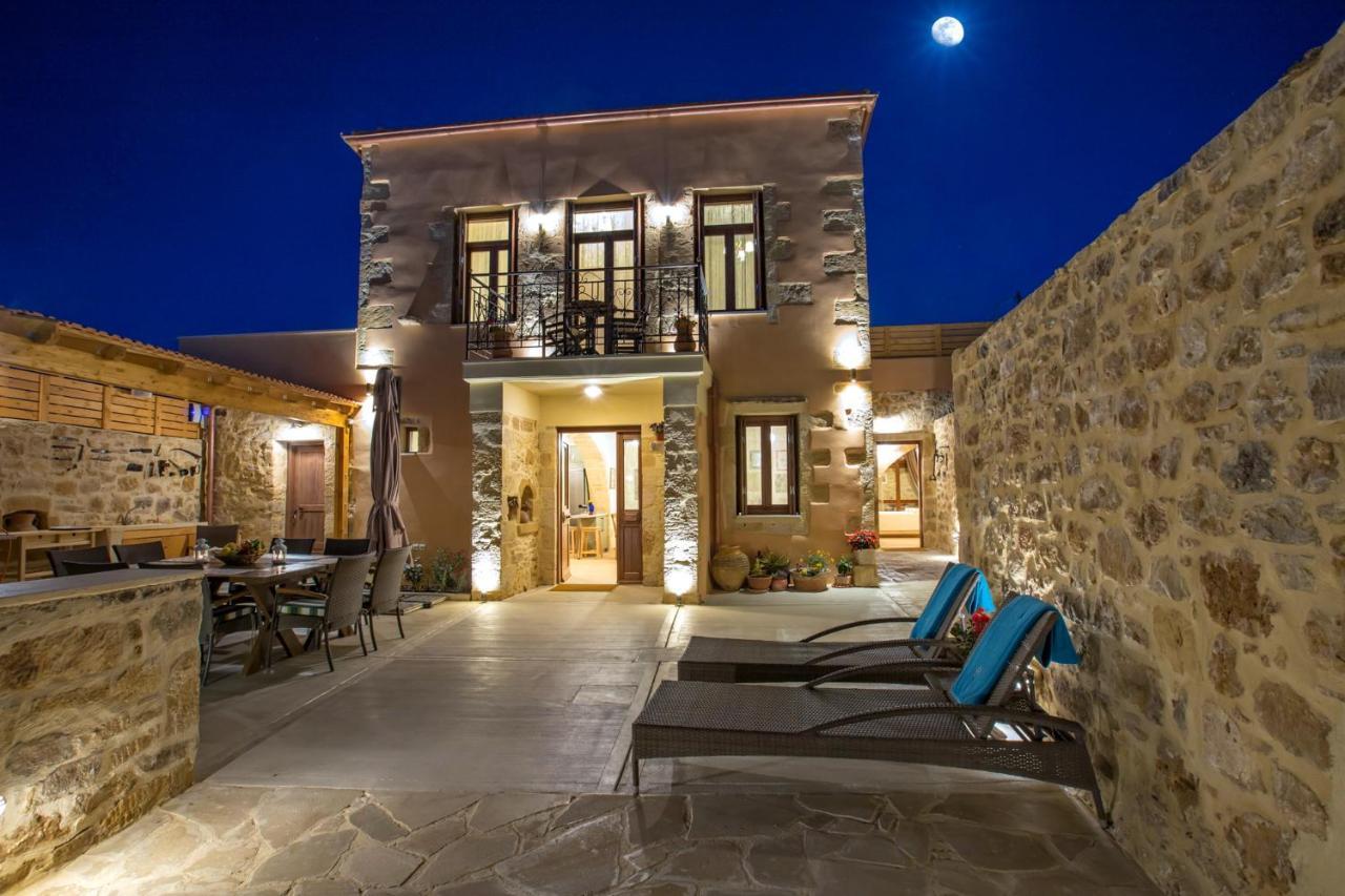 Villa Theta Dhrapanias Exterior photo